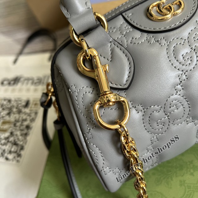 Gucci官網2022新款壓花G全皮女包 古馳G Gmatelassé皮革鏈條肩背包702251 gqy4634